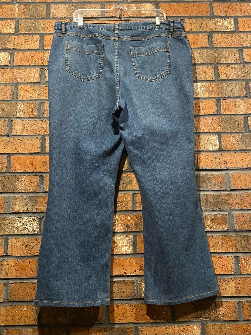 STYLE & CO. CLASSIC BLUE JEAN with BEAUTIFUL BEADED APPLIQUÉ - Picture 14 of 16